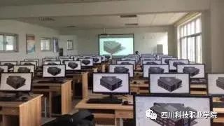 3-22022Q94Pa00.jpg