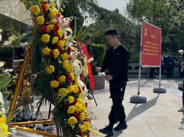 我院开展“缅怀革命先烈 传承红色精神” 清明祭英烈活动(图13)
