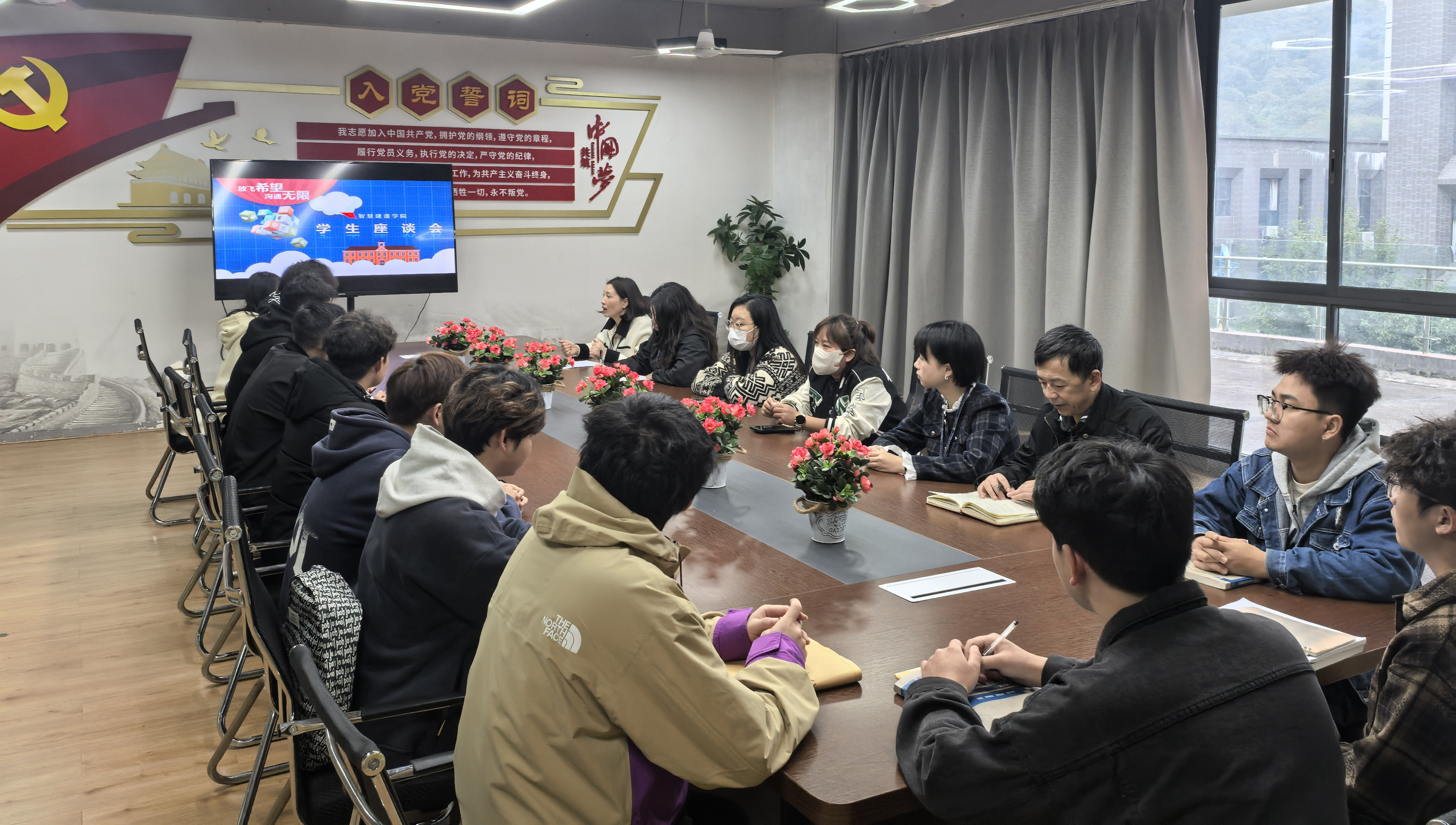 3-24110GZ142432.jpg