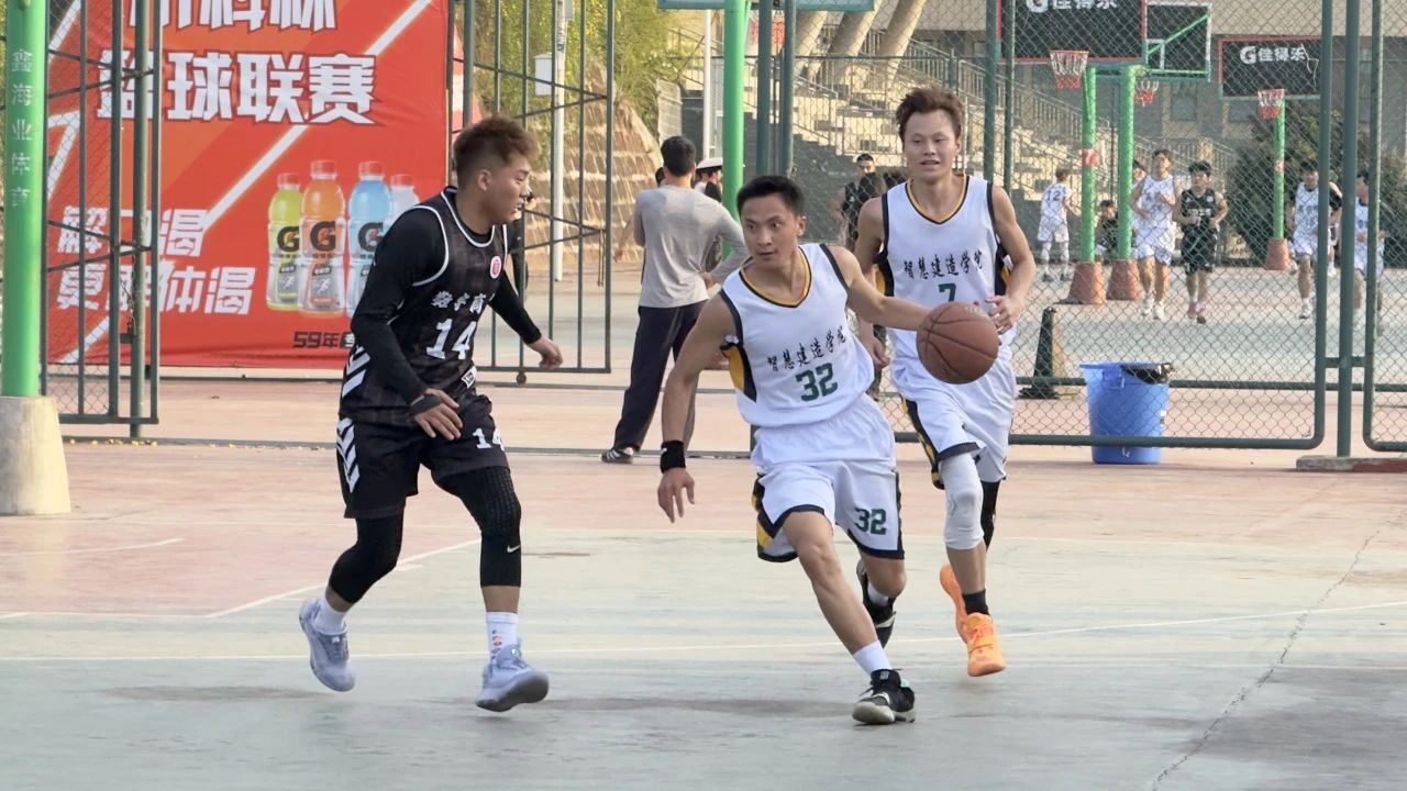 以篮球之名，展青春风采！(图3)