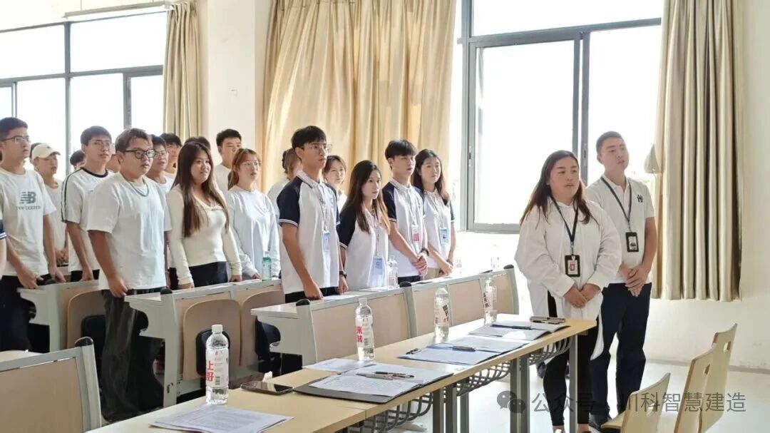 新生见面大会(图2) 新生见面大会(图2)